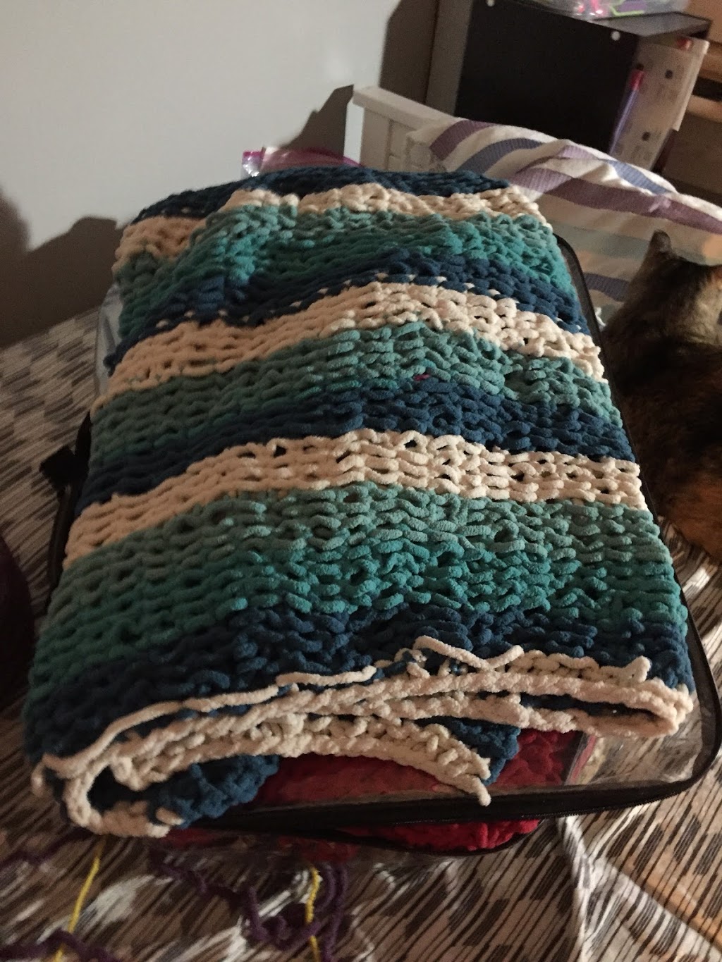 Knitting blankets | 21 Jones Dr, Saint François Xavier, MB R4L 1A1, Canada | Phone: (204) 390-0392