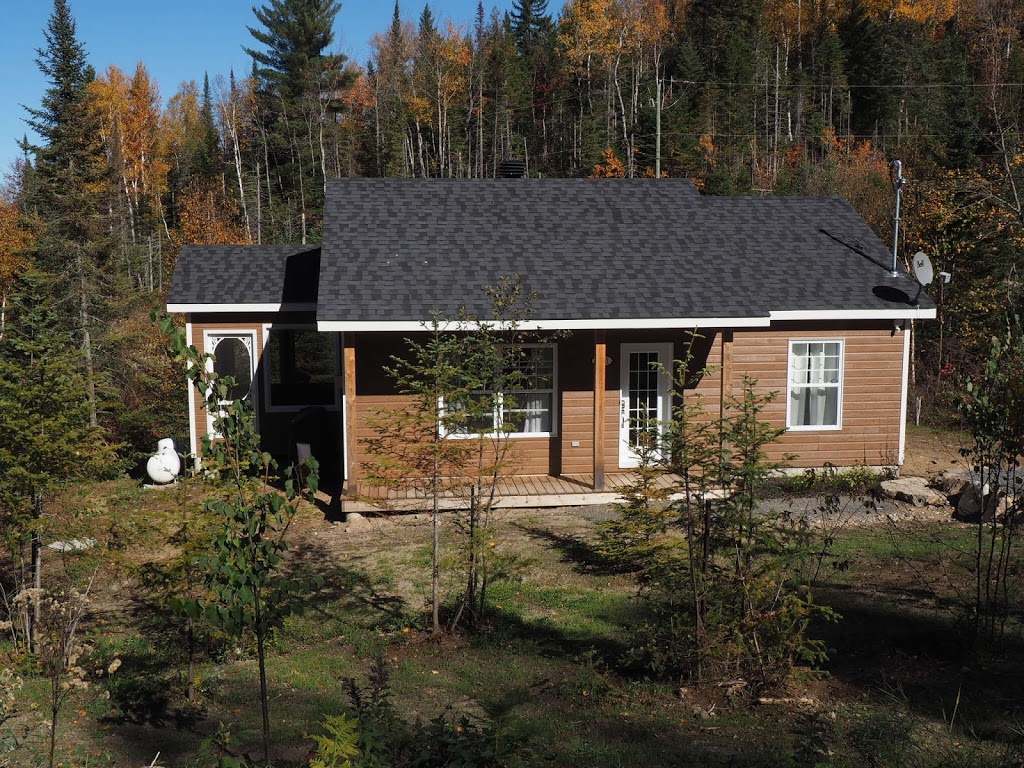 Domaine du parc de la forêt ouareau | 1049 Chemin du Hibou, Notre-Dame-de-la-Merci, QC J0T 2A0, Canada | Phone: (514) 377-8836