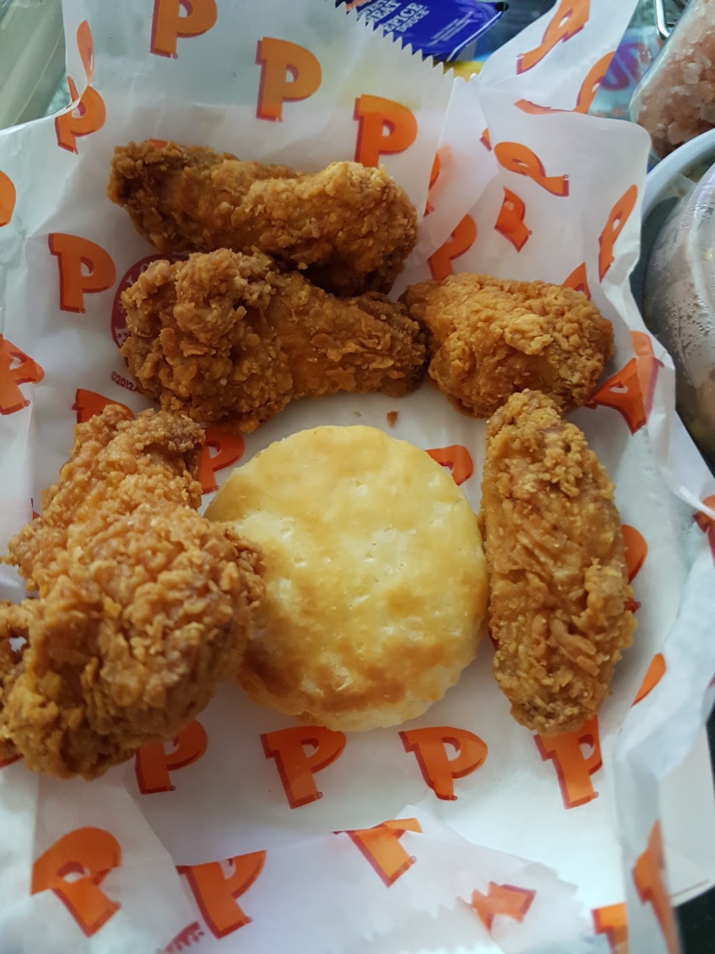 Popeyes Louisana Kitchen | 790 Military Trail #9, Scarborough, ON M1E 4P7, Canada | Phone: (416) 208-9444