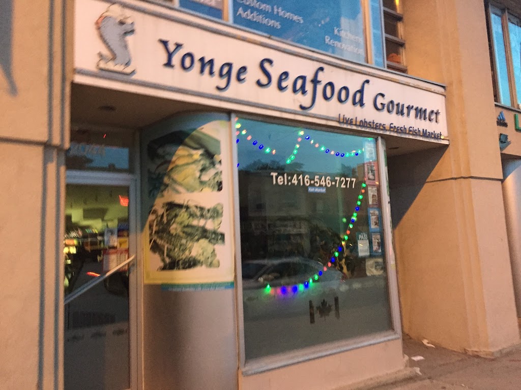 Yonge Seafood Gourmet | 2044 Yonge St, Toronto, ON M4S 1Z9, Canada | Phone: (416) 546-7277