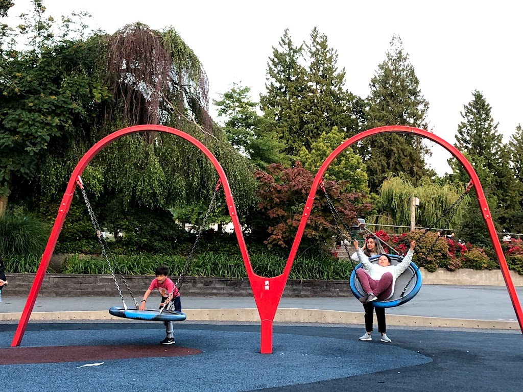 Confederation Park Play Area | 220-250 Beta Ave, Burnaby, BC V5C 5L7, Canada | Phone: (604) 570-4000