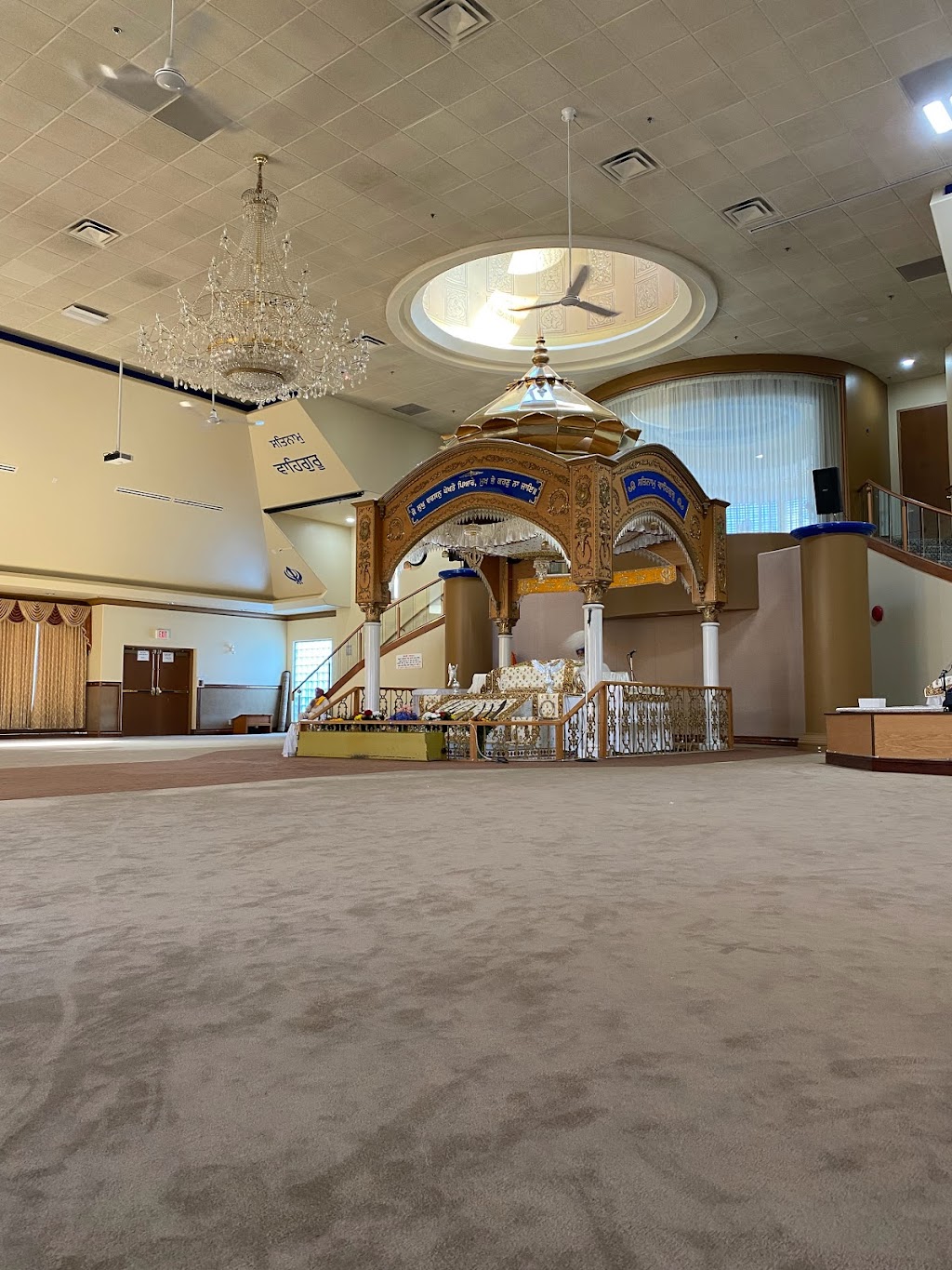 Gurdwara Kalgidhar Darbar Sahib | 30640 Blueridge Dr, Abbotsford, BC V2T 5W3, Canada | Phone: (604) 504-5530