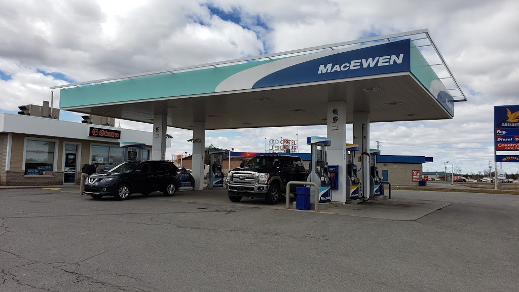 Mac Ewen Gas Bar | 104 St Guillaume Rd, Vars, ON K0A 3H0, Canada | Phone: (613) 443-2853