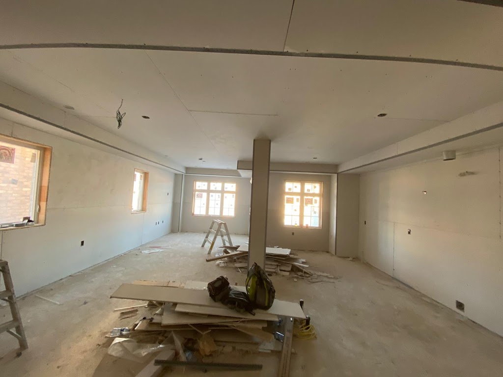 F5 Drywall | 11 Moir Ave, York, ON M6C 1N6, Canada | Phone: (416) 388-4161