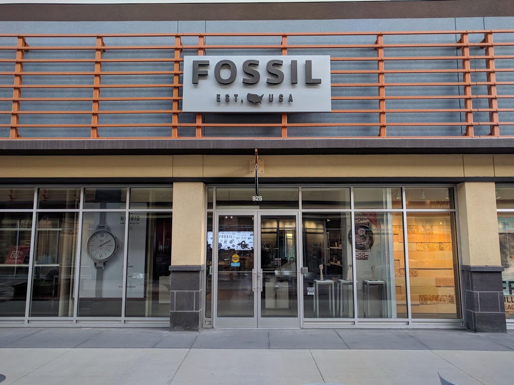 Fossil Outlet Store | 8555 Campeau Dr #925, Ottawa, ON K2T 0K5, Canada | Phone: (613) 836-9626