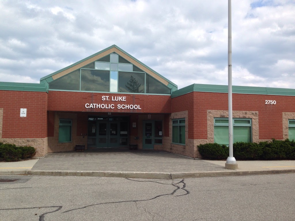 St. Luke Catholic Elementary School | 2750 Kingsway Dr, Oakville, ON L6J 7G5, Canada | Phone: (905) 829-1700