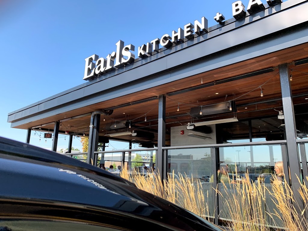 Earls Kitchen + Bar | 1029 Wellington Rd, London, ON N6E 1W4, Canada | Phone: (519) 601-5513