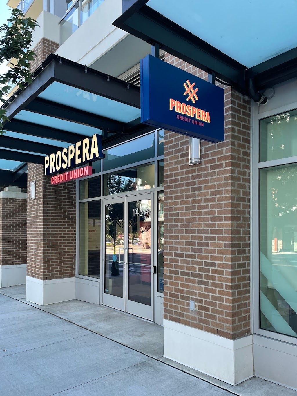 Prospera Credit Union | 1451 Johnston Rd, White Rock, BC V4B 3Z4, Canada | Phone: (888) 440-4480