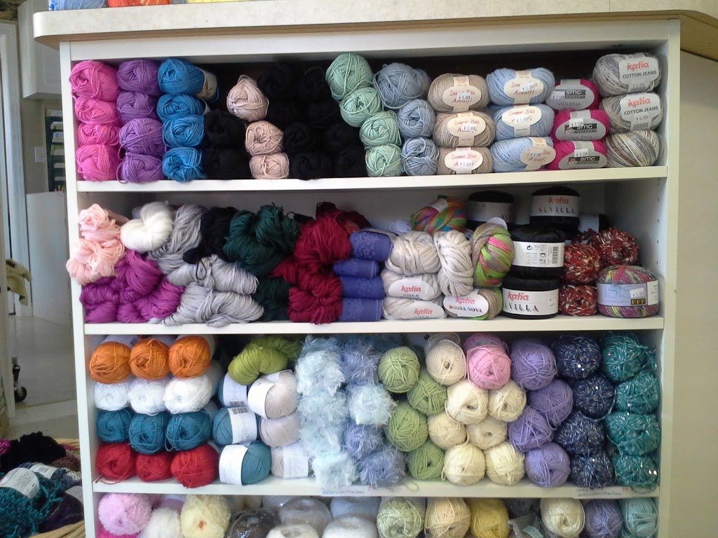 Country Yarns | 2776 Lasalle Line, Petrolia, ON N0N 1R0, Canada | Phone: (519) 882-8740