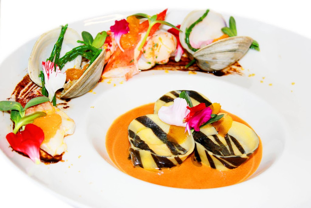 Casa Carbone Ristorante | 233 Earl Stewart Dr, Aurora, ON L4G 6V8, Canada | Phone: (905) 503-2372