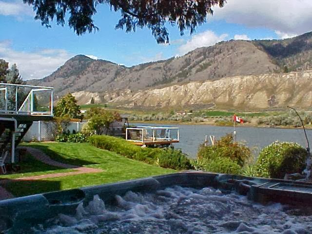 Riverside Bed & Breakfast | 2664 Thompson Dr, Kamloops, BC V2C 4L4, Canada | Phone: (888) 400-1043