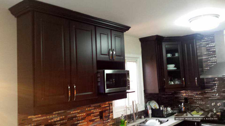 Bright Wood Kitchen Inc | 370 Tapscott Rd, Scarborough, ON M1B 3C4, Canada | Phone: (416) 321-2844