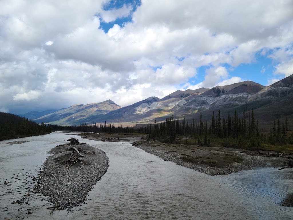 Simpson River Trailhead | East Kootenay G, BC V0A 1E0, Canada | Phone: (888) 773-8888