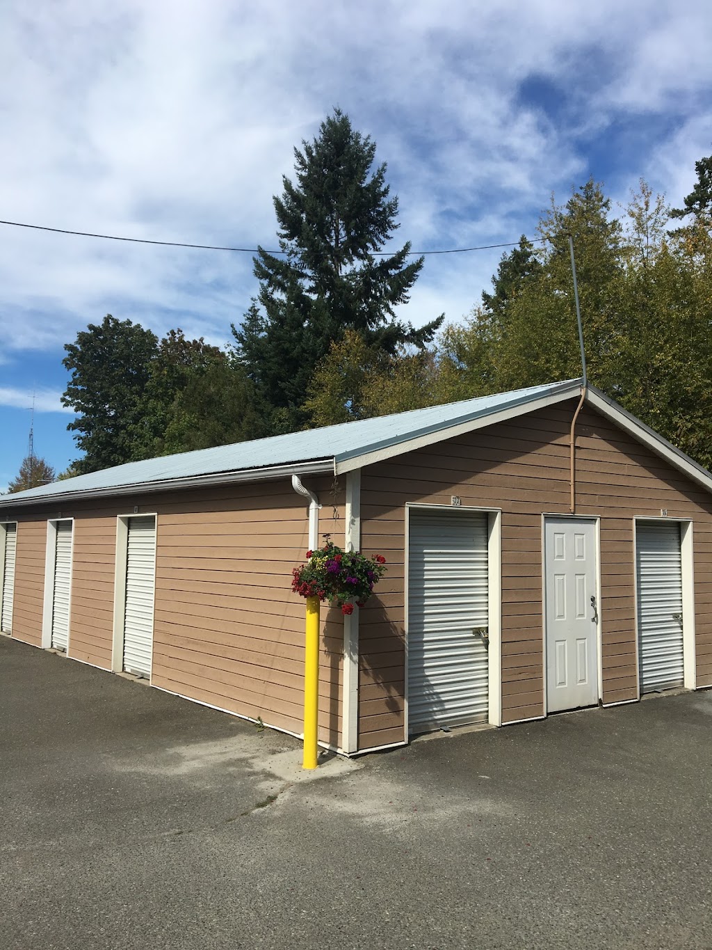 Canstore Self Storage | 281 Fern Rd E, Qualicum Beach, BC V9K 1R1, Canada | Phone: (250) 752-3606