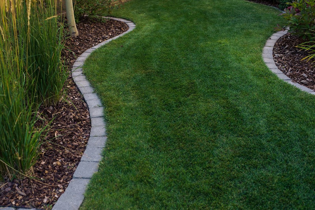 The Landscaping Company Inc. | 11221 88 Ave, Fort Saskatchewan, AB T8L 2X4, Canada | Phone: (780) 235-5296