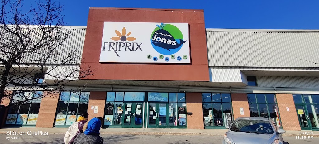 Friprix | 1730 Bd Talbot, Chicoutimi, QC G7H 4C2, Canada | Phone: (418) 545-8111