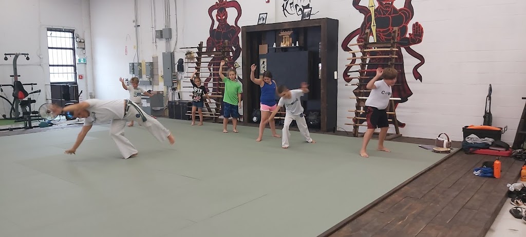 Capoeira Malês Scarborough | 465 Milner Ave # 6, Scarborough, ON M1B 2K4, Canada | Phone: (416) 805-5990