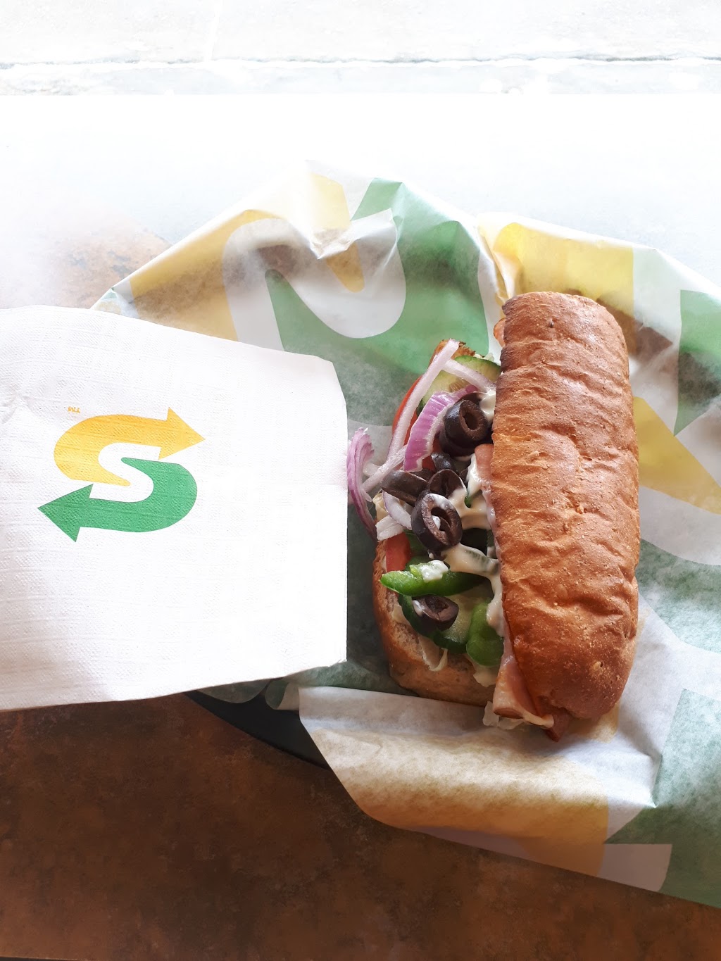 Subway | 6238 - 99th Street Argyll Plaza B-114, Edmonton, AB T6E 6C7, Canada | Phone: (780) 438-5400