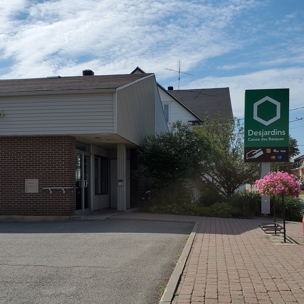 Centre de services Desjardins Saint-Jean-de-Dieu | 71 Rue Principale N, Saint-Jean-de-Dieu, QC G0L 3M0, Canada | Phone: (418) 963-2716