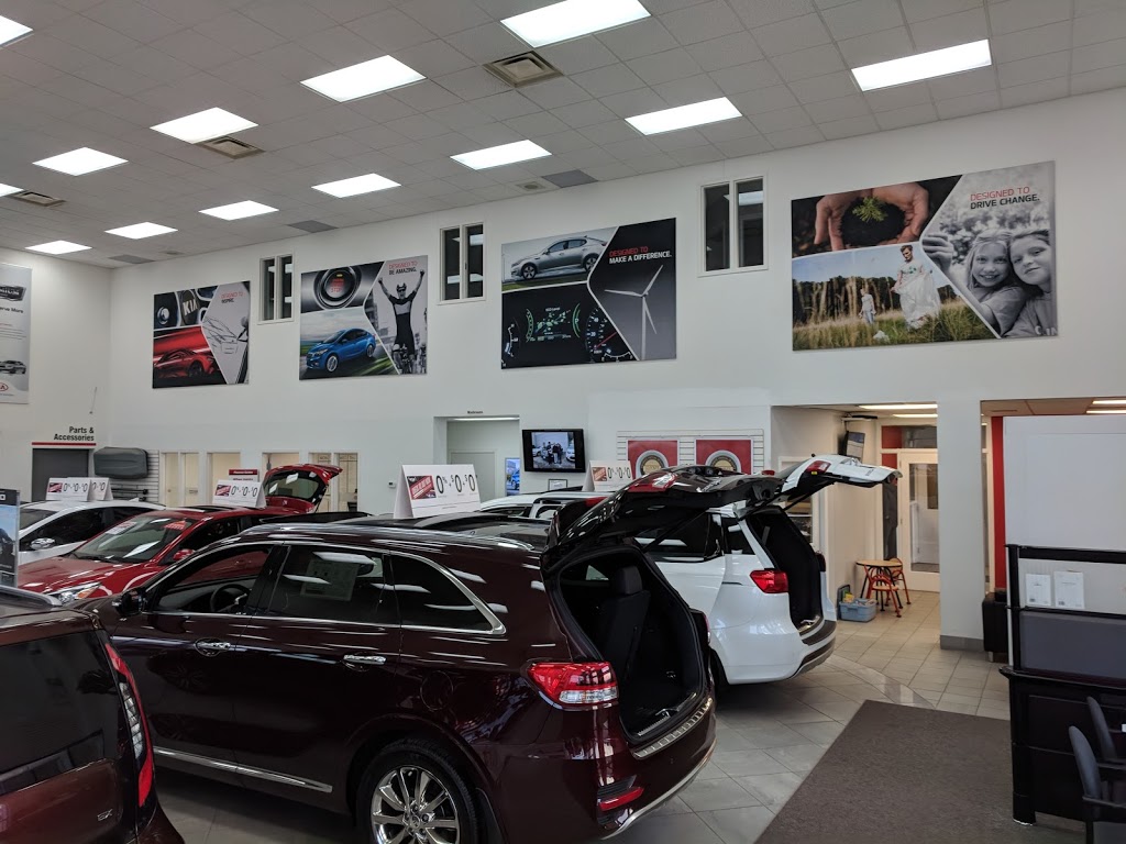 Kitchener Kia | 300 Homer Watson Blvd, Kitchener, ON N2C 2S8, Canada | Phone: (519) 571-2828