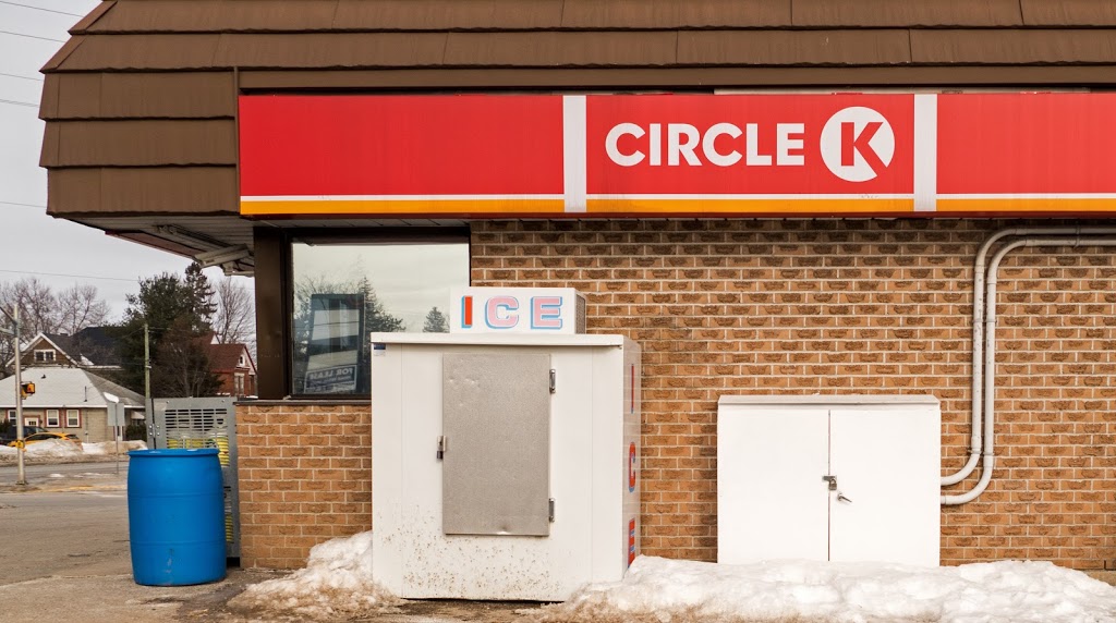 Circle K | 201 Brockville St, Smiths Falls, ON K7A 3Z3, Canada | Phone: (613) 283-5044
