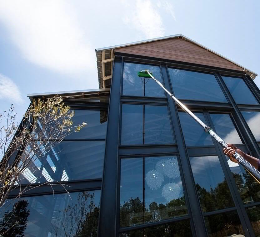 First Class Window Cleaning | 2412 Carmaria Ct, North Vancouver, BC V7J 3M4, Canada | Phone: (778) 866-5445