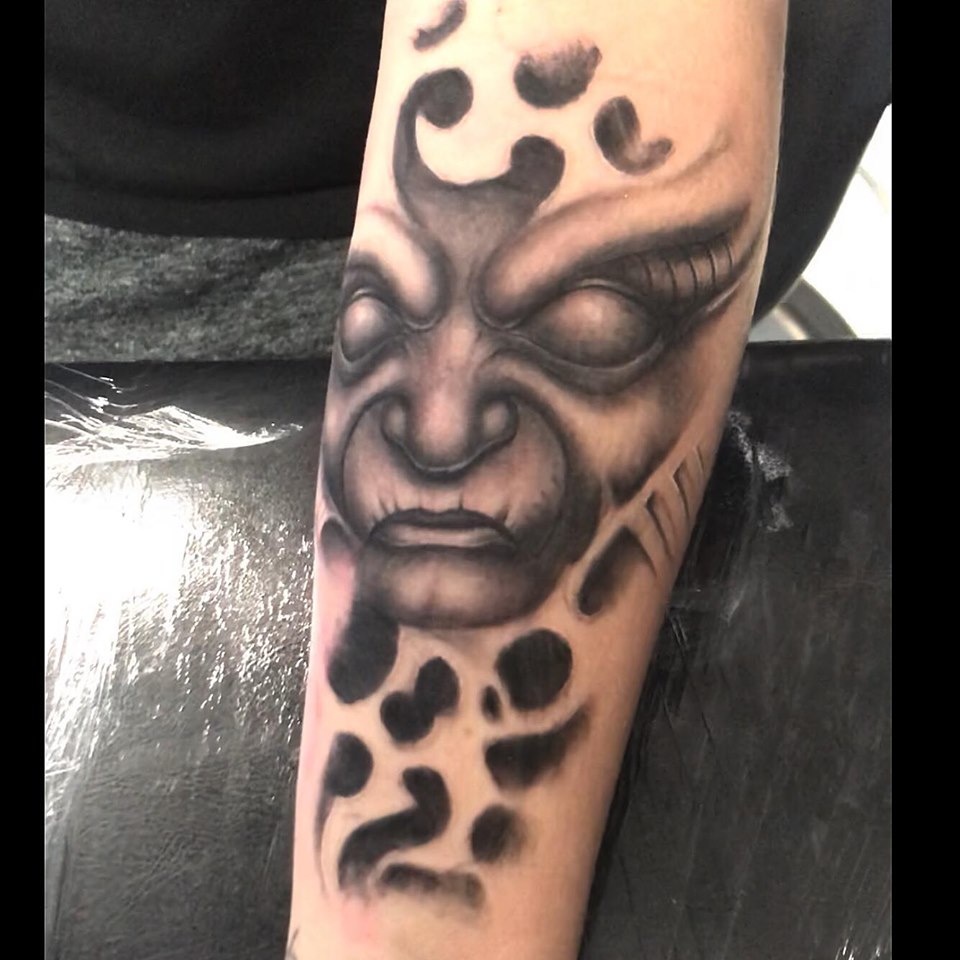 PAULYS TATTOO STUDIO | 170 Hamilton Regional Rd 8, Stoney Creek, ON L8G 1C3, Canada | Phone: (905) 662-8804