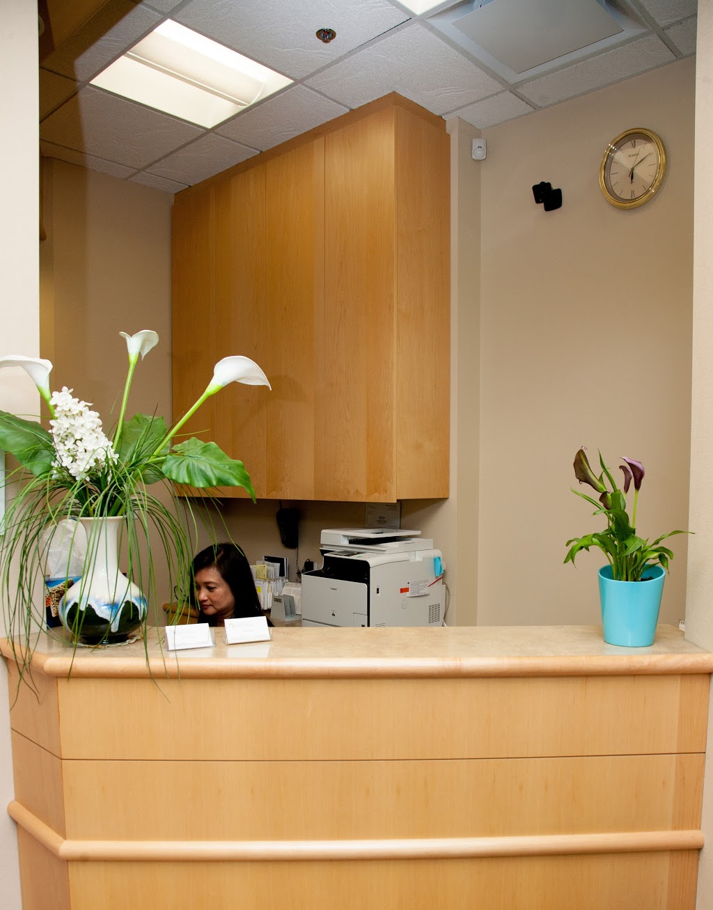 Sunrise Village Dental Centre | 2538 E Hastings St, Vancouver, BC V5K 1Z3, Canada | Phone: (604) 253-2433