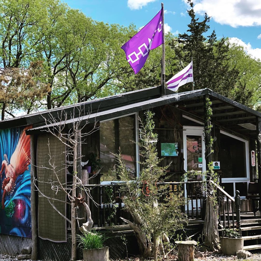 LiL Crow Cabin-Native Expressions | 216 Bayshore Road, ON K0K 1X0, Canada | Phone: (613) 391-5132