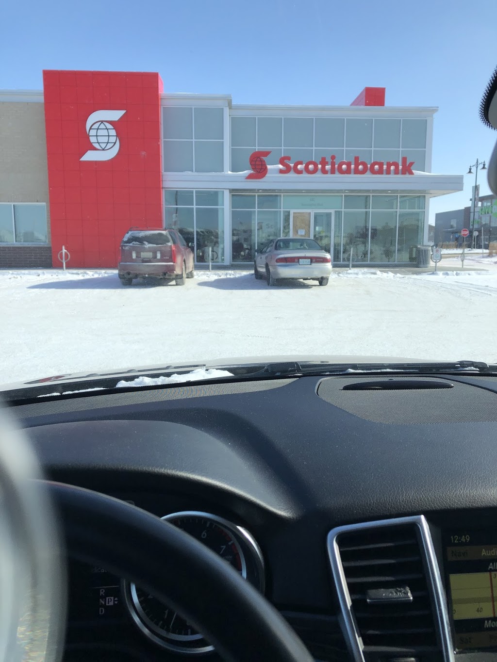 Scotiabank | 137 Kensington Blvd, Saskatoon, SK S7L 6V7, Canada | Phone: (306) 651-4730