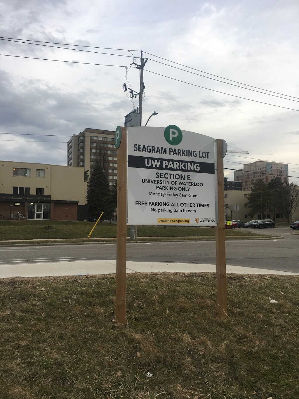 Free Parking Lot University of Waterloo (Seagram Drive) | Central Dr, Waterloo, ON N2L 3B6, Canada | Phone: (519) 888-4567 ext. 33100