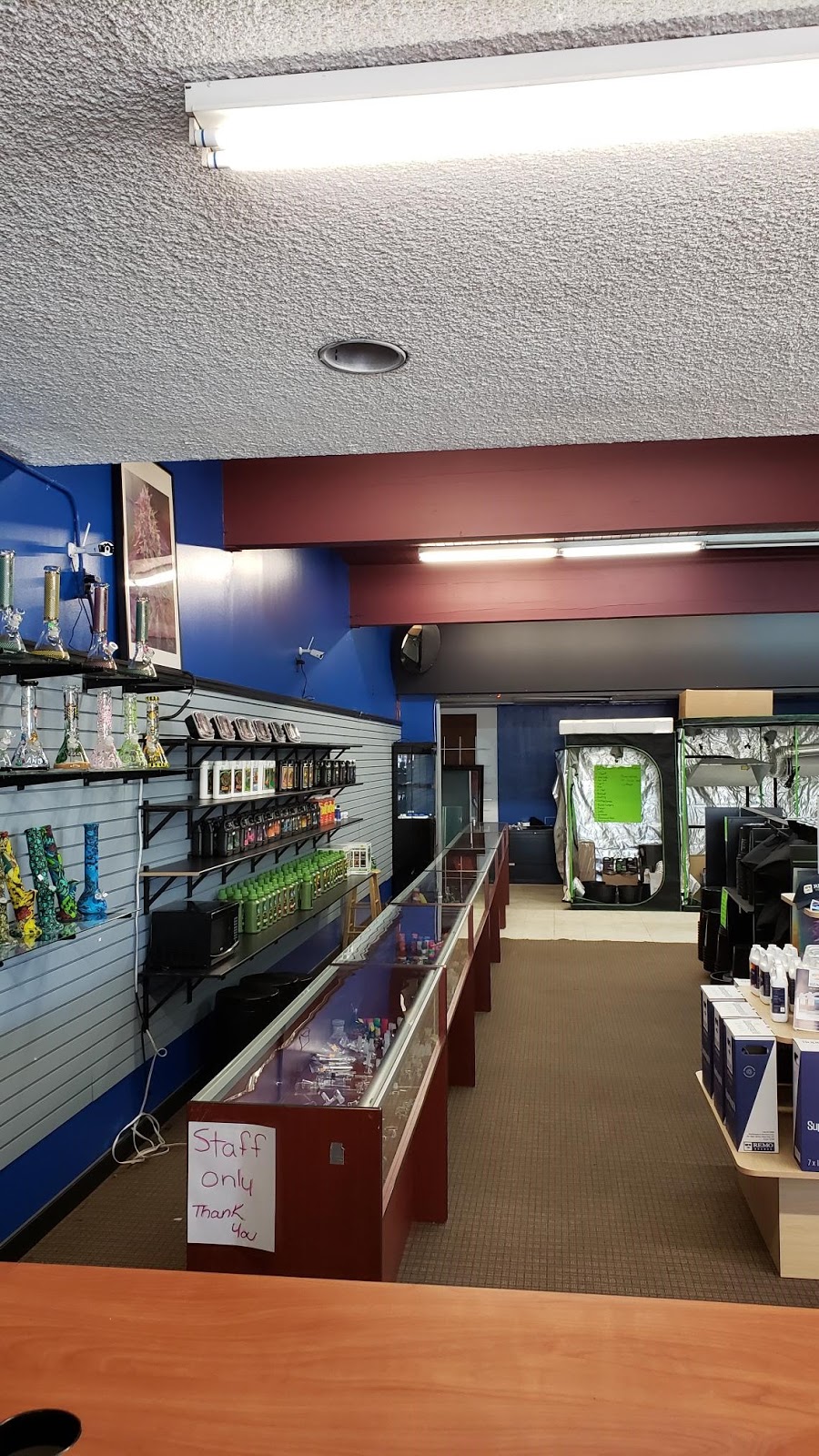 420 grow room supplies | 12909 127 St NW, Edmonton, AB T5L 1B1, Canada | Phone: (780) 267-1574