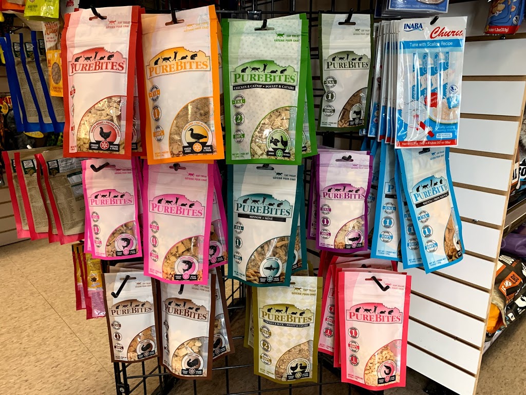 Global Pet Foods | 989 Fennell Ave E, Hamilton, ON L8T 1R1, Canada | Phone: (905) 575-9422