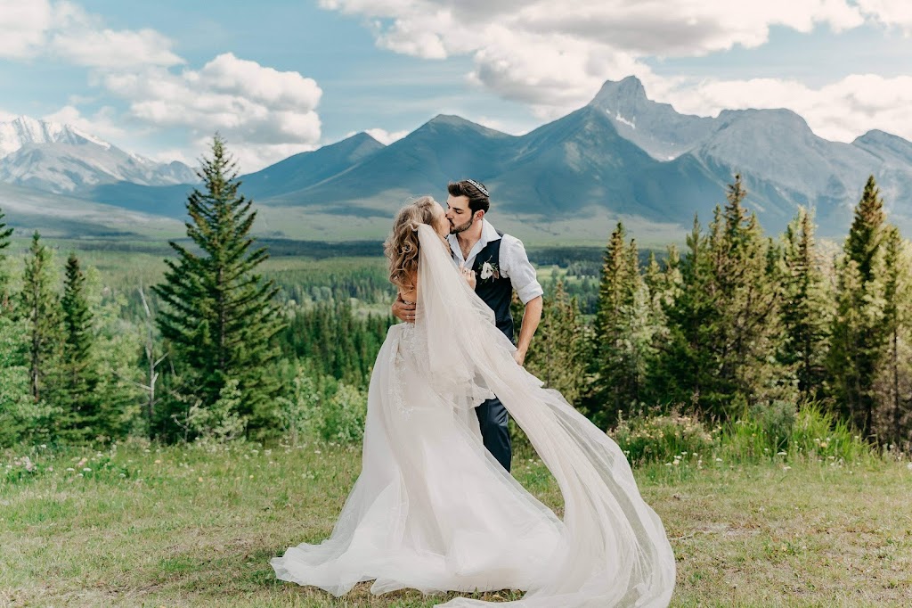 Abbey Raine Photography | 9 Anderson Ave NE, Langdon, AB T0J 1X1, Canada | Phone: (780) 804-1777