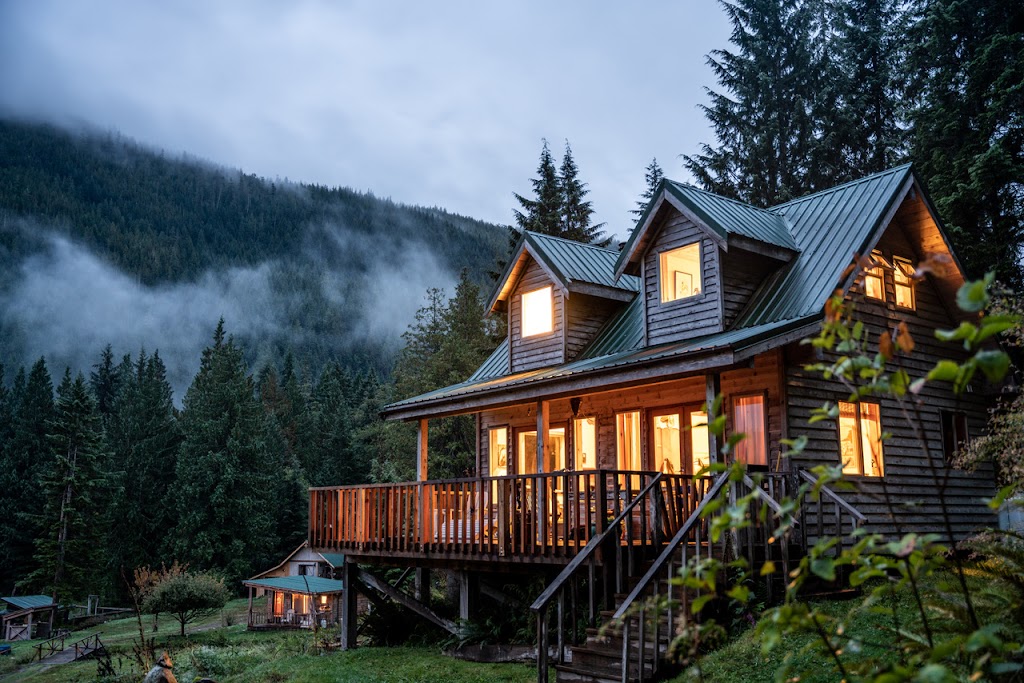 The Cottages at Shoal Bay | Shoal Bay, Thurlow, BC V0P 1B0, Canada | Phone: (250) 287-6818