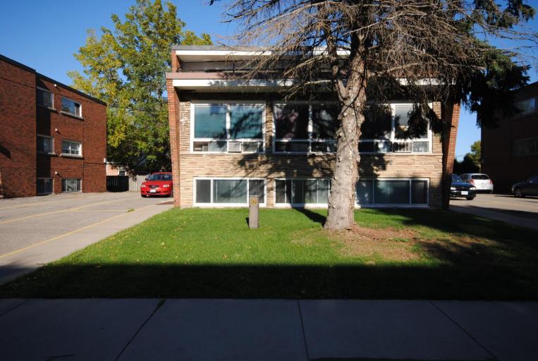 Alkenton Apartments | 72-74 Mericourt Rd, Hamilton, ON L8S 2N5, Canada | Phone: (905) 928-4971