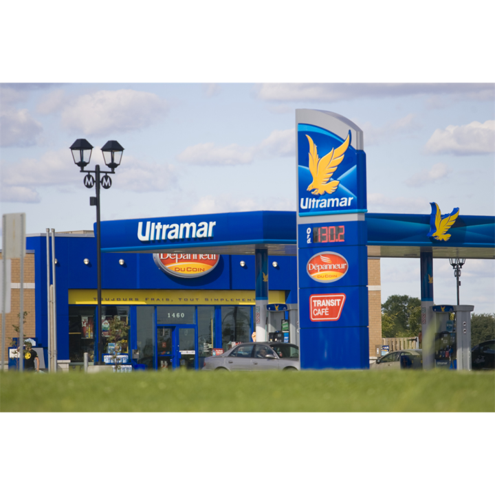 Ultramar - Gas Station | 9151 Rue Airlie, LaSalle, QC H8R 2A7, Canada | Phone: (514) 365-3100
