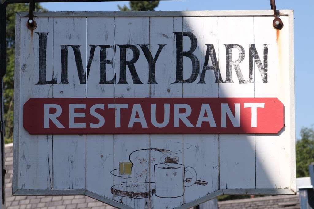 Livery Barn Restaurant | 231 Provincial Trunk Hwy 12, Steinbach, MB R5G 1T8, Canada | Phone: (204) 326-9661