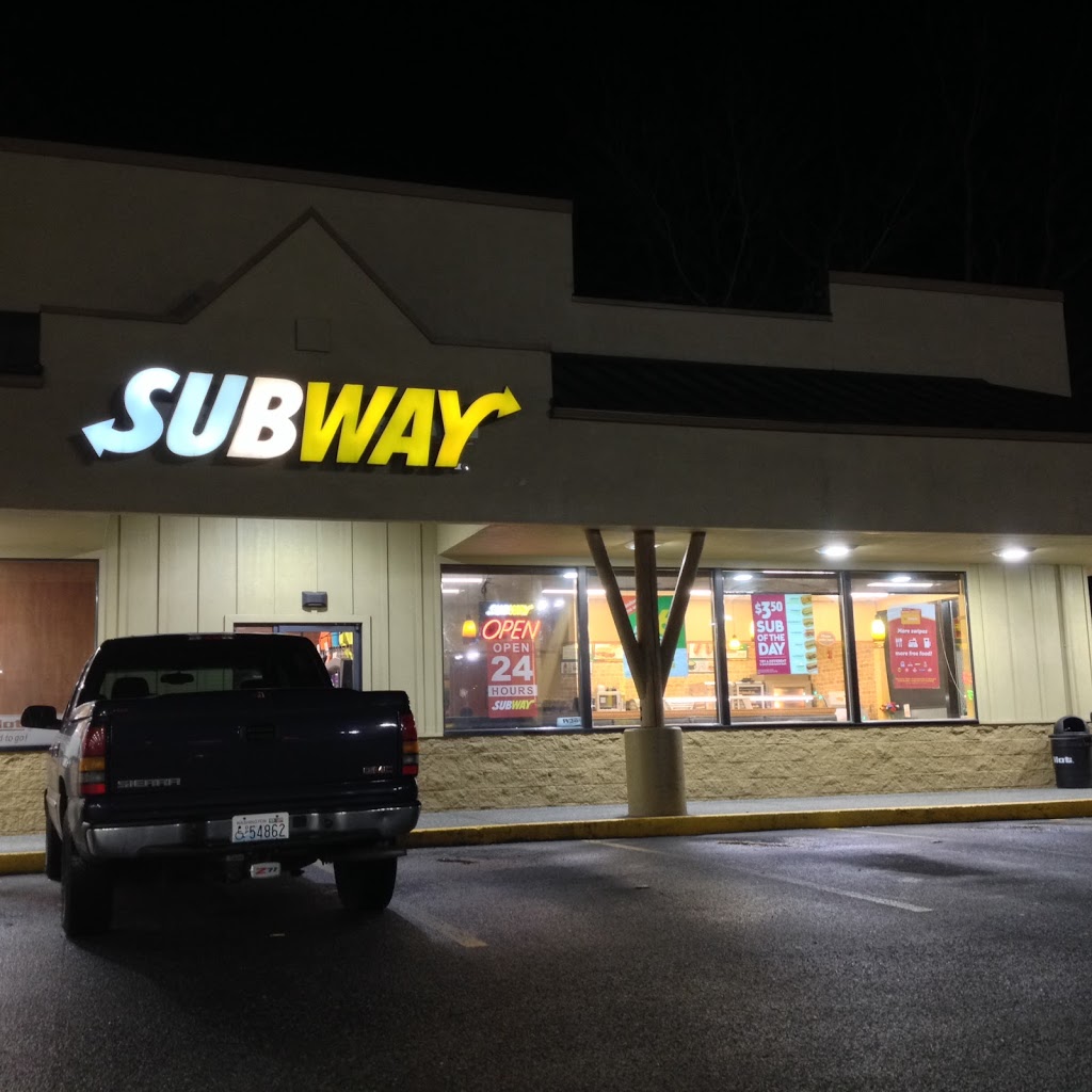 Subway Restaurants | Truck Stop, 1678 Main St Unit #2, Ferndale, WA 98248, USA | Phone: (360) 312-1346