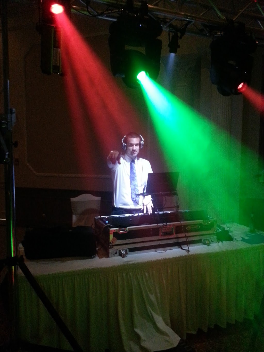 Chameleon DJ Services | 730 3rd Ave E, Owen Sound, ON N4K 2K3, Canada | Phone: (905) 802-7853