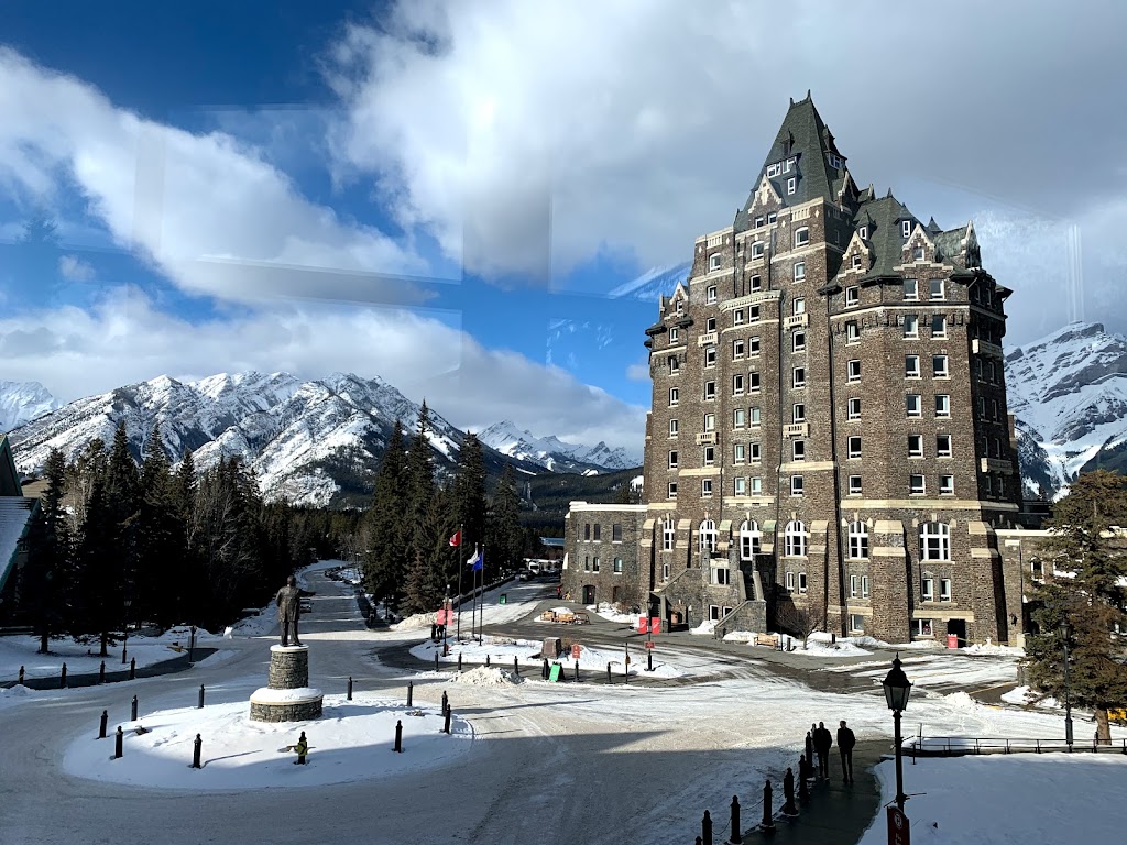 Willow Stream Spa at the Fairmont Banff Springs | 405 Spray Ave, Banff, AB T1L 1J4, Canada | Phone: (403) 762-1772