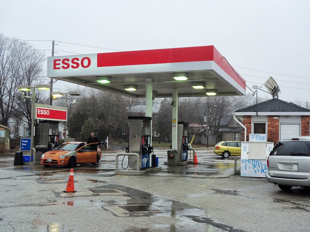 Esso | 19 Main St N, Campbellville, ON L0P 1B0, Canada | Phone: (905) 854-8020