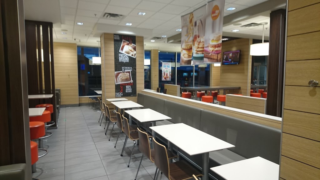 McDonalds | 105 Southbank Blvd, Okotoks, AB T1S 0G1, Canada | Phone: (587) 757-0593