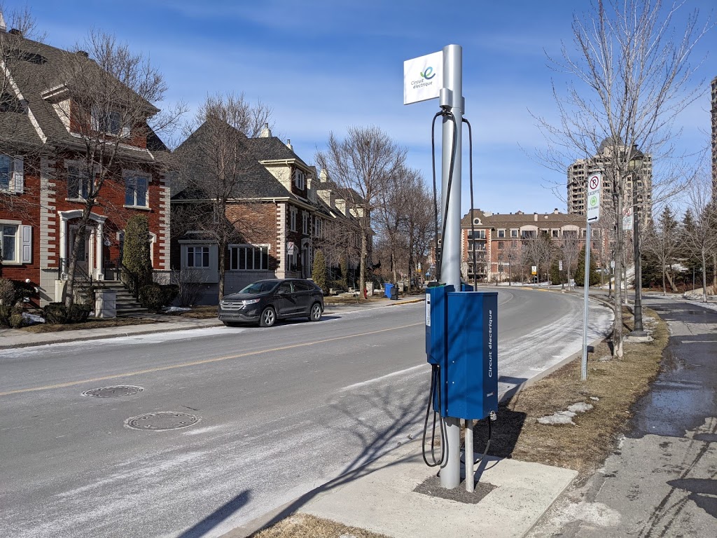 Electric Circuit Charging Station | 105 Chemin de la Pointe-Sud, Verdun, QC H3E 2C1, Canada | Phone: (800) 686-9243