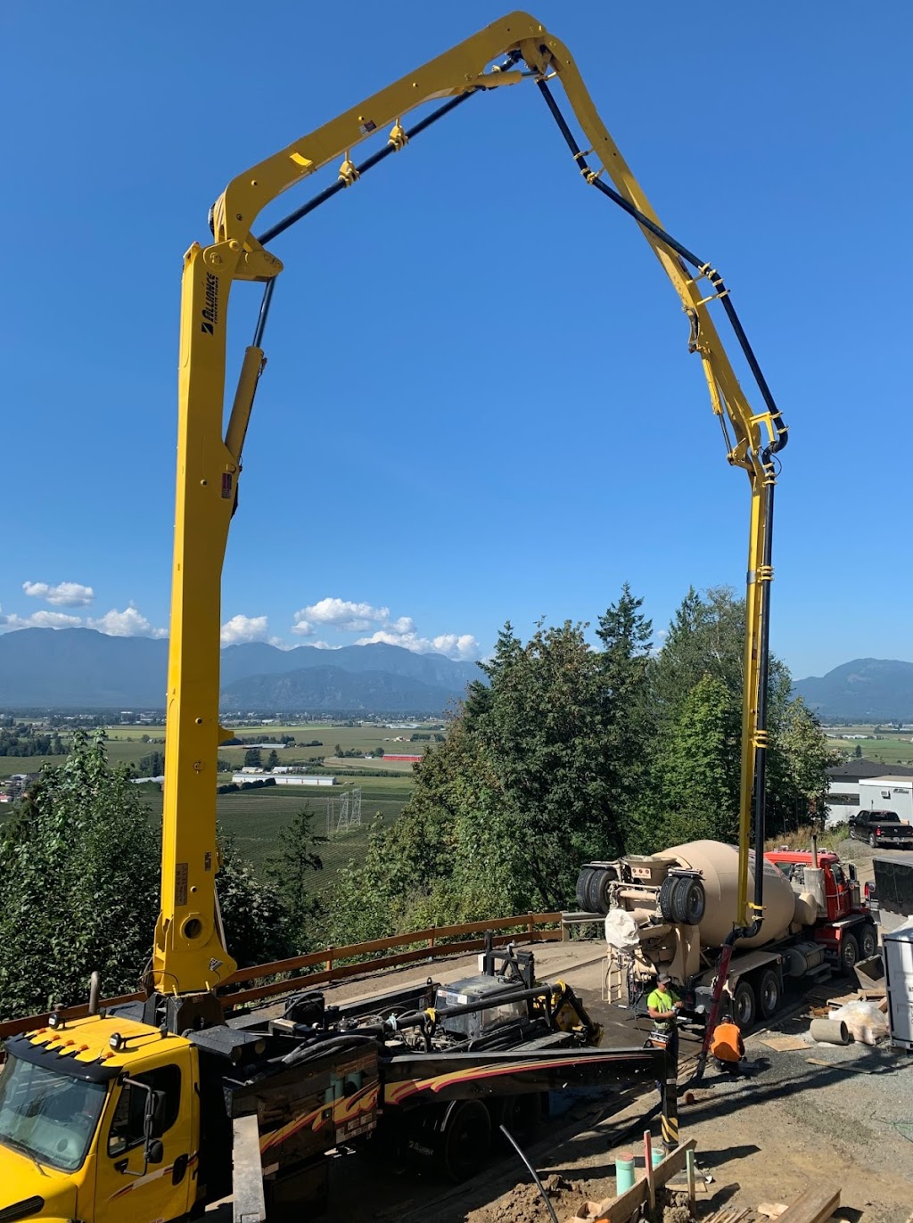 Western Concrete | 7650 Arnold Rd, Chilliwack, BC V2R 4H8, Canada | Phone: (604) 823-0208