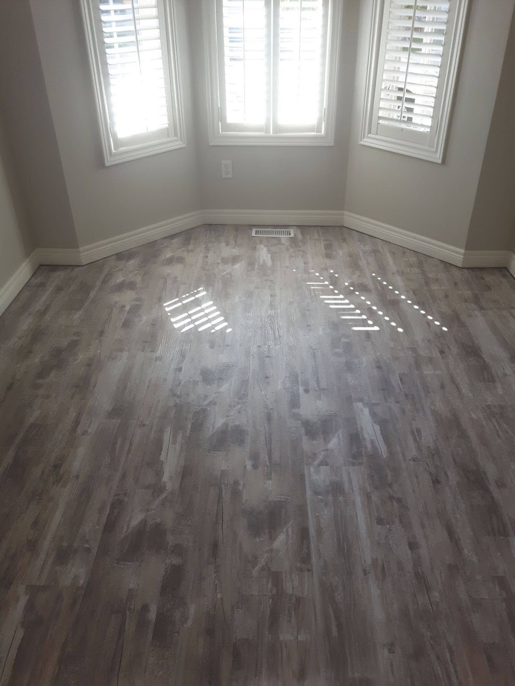 JP Flooring | Roseland, Burlington, ON L7N 2H4, Canada | Phone: (289) 828-6676