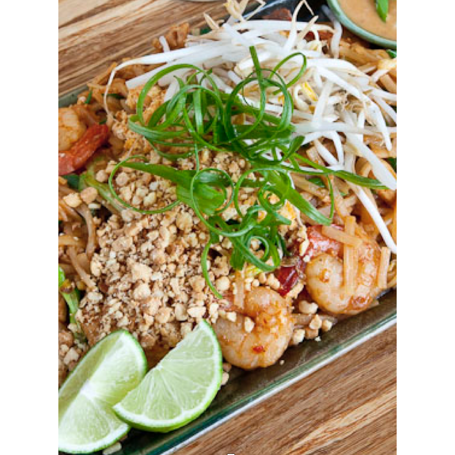 Bamboo Bistro | 12817 21 Ave, Blairmore, AB T0K 0E0, Canada | Phone: (403) 753-2223