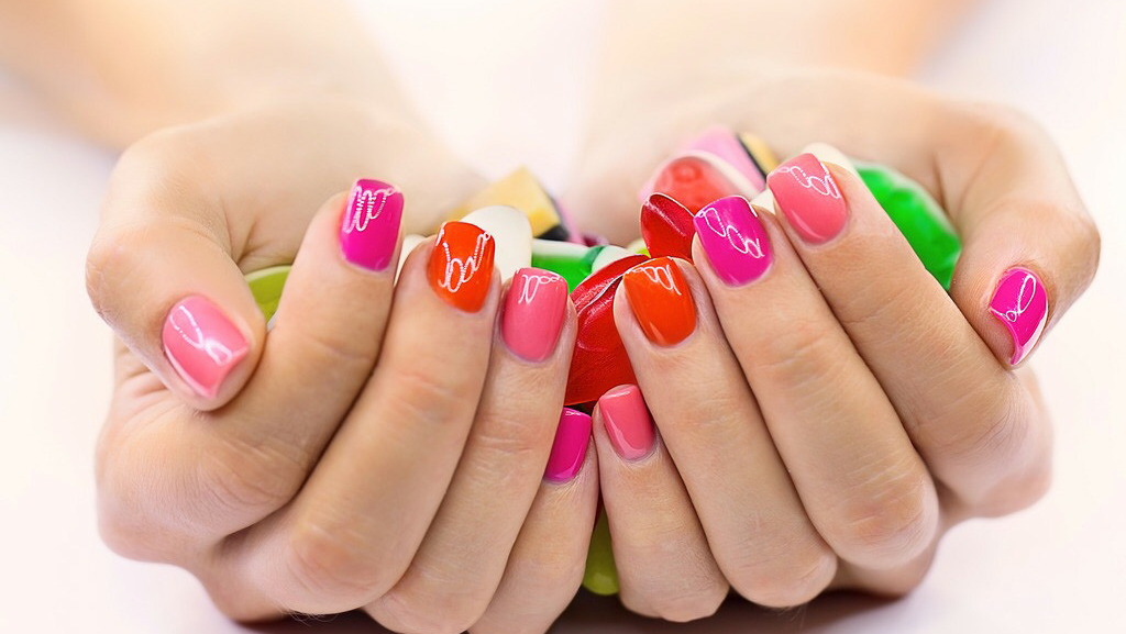 Nails 3000 and Hair Salon | 685 Munroe Ave, Winnipeg, MB R2K 1J1, Canada | Phone: (204) 663-8852