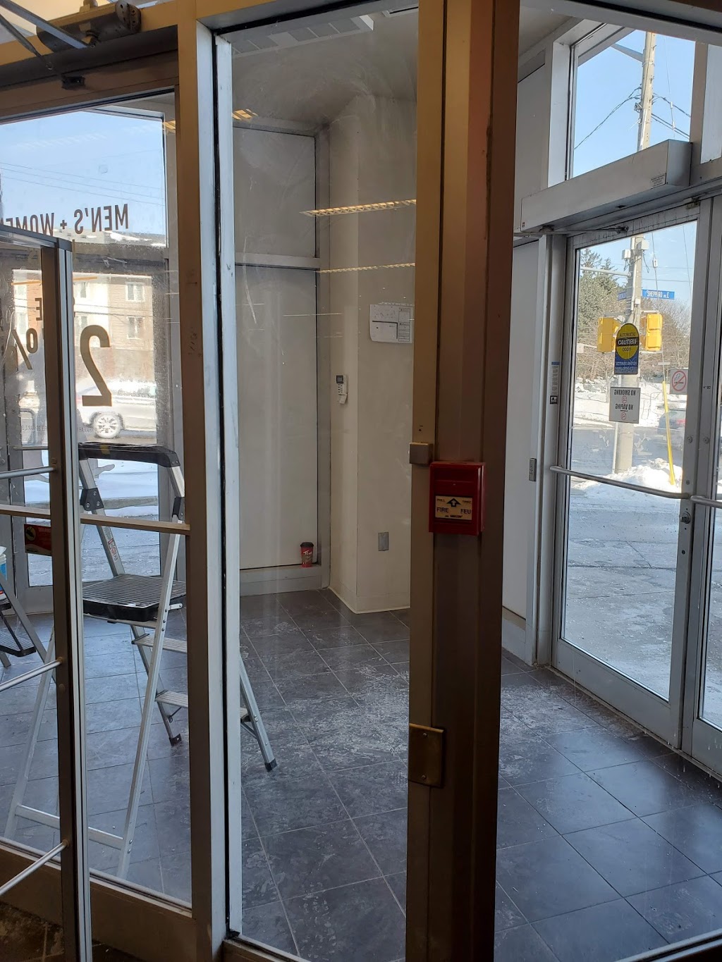 Toronto Commercial Door Repair- GTA | 150 Cactus Ave #37, North York, ON M2M 1P4, Canada | Phone: (866) 933-9376