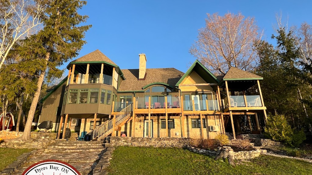 On The Rocks Guest Inn | 1024 Dyers Bay Rd, Miller Lake, ON N0H 1Z0, Canada | Phone: (226) 277-0766